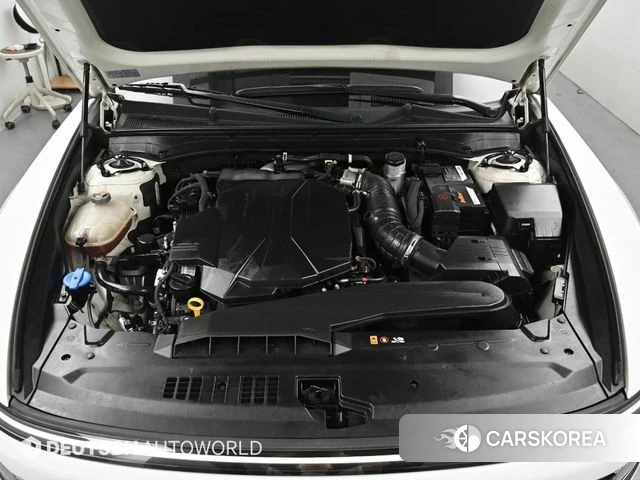 Hyundai Grandeur (GN7) id 3963960 из Кореи 16