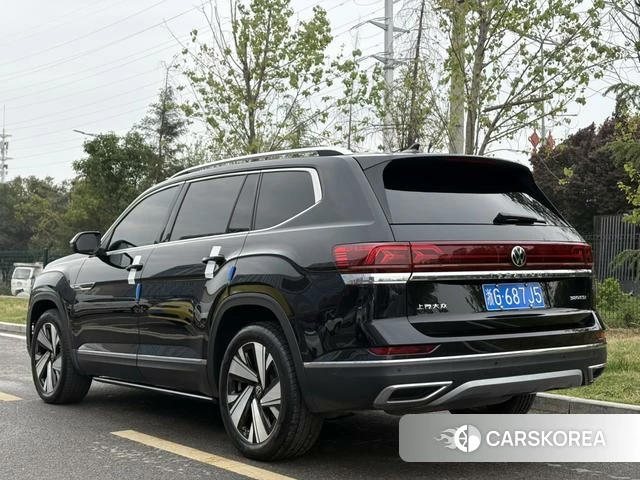 Volkswagen Tourang id 4210592 из Китая 9