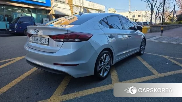 Hyundai Avante AD id 3449784 из Кореи 15