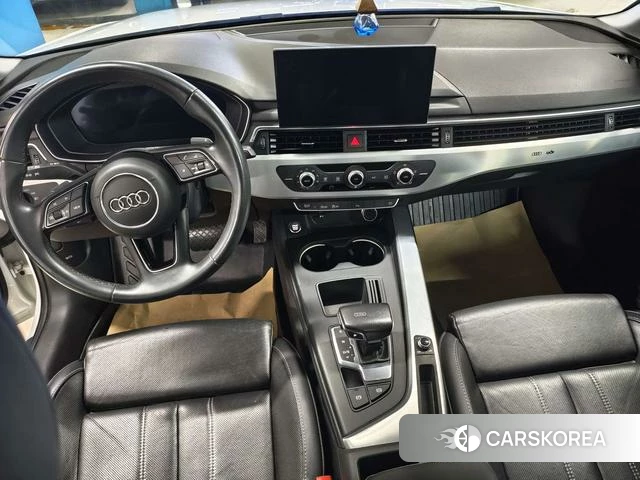 Audi A4L id 4387460 из Китая 10