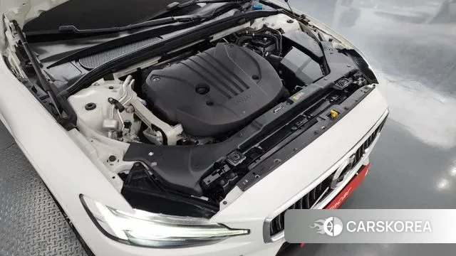 Volvo S60 3rd generation id 3788329 из Кореи 16