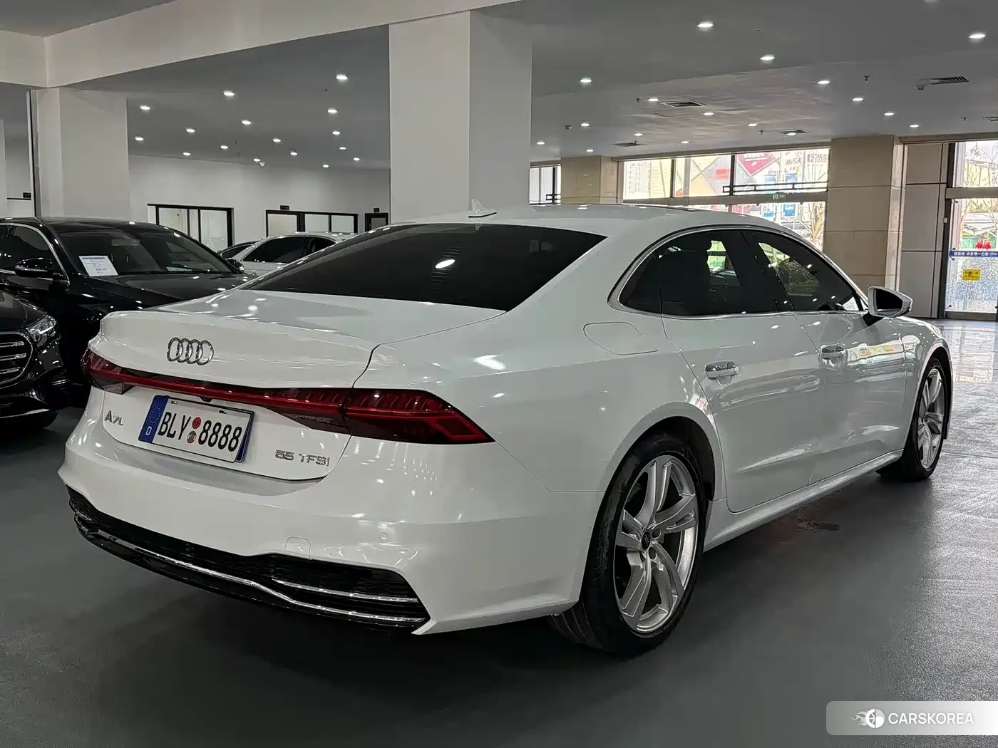 Audi A7L 2023 Белый из Китая, фото 6