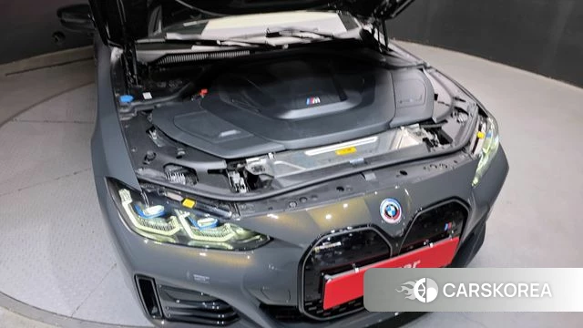 BMW i4 id 3877301 из Кореи 16