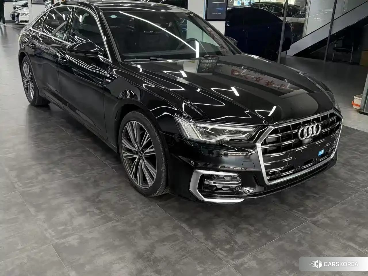 Audi A6L id 4674351 из Китая 8