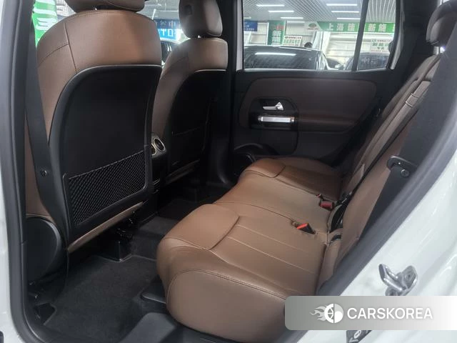 Mercedes-Benz GLB 2024 Белый из Китая, фото 6