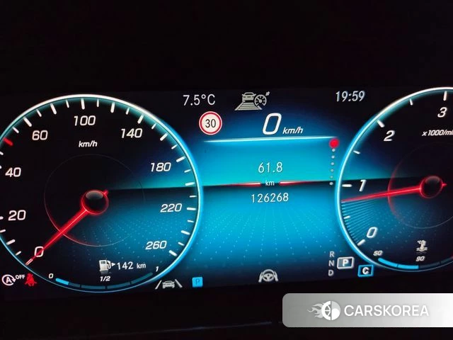 Mercedes-Benz E-Class W213 id 3813329 из Кореи 9