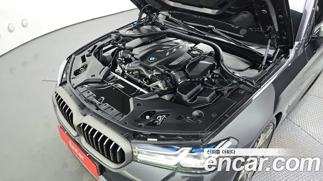 BMW 5 Series (G30) id 2955246 из Кореи 16