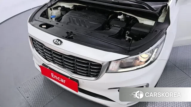 Kia The New Carnival id 2981503 из Кореи 16