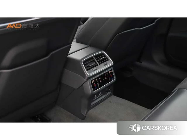 Audi A7L 2025 Черный из Китая, фото 6