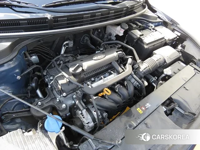 Kia Stonic id 3303053 из Кореи 16