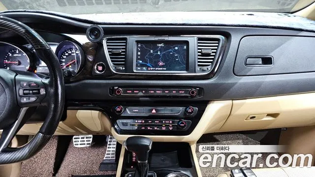 Kia The New Carnival id 2704999 из Кореи 16