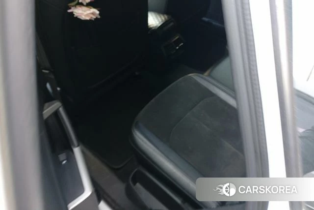 Audi Q3 id 4218666 из Китая 13