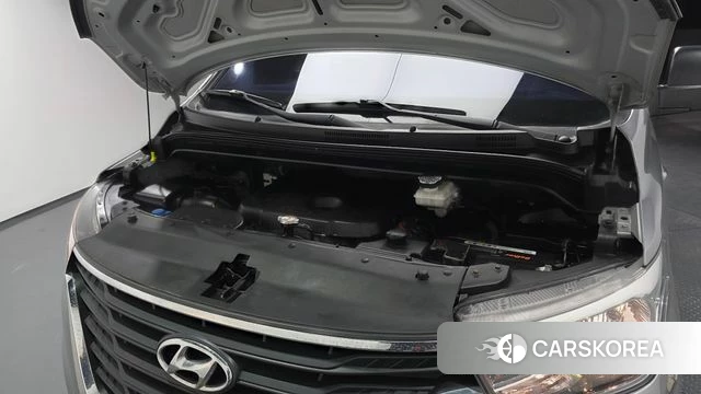 Hyundai The New Grand Starex id 3873416 из Кореи 16