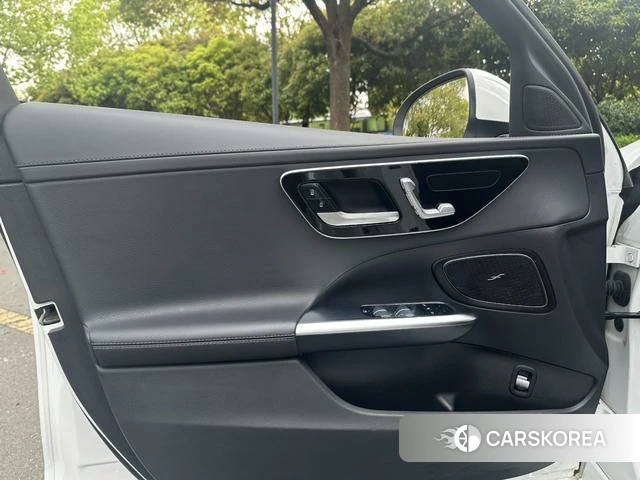 Mercedes-Benz Class C id 4271137 из Китая 10