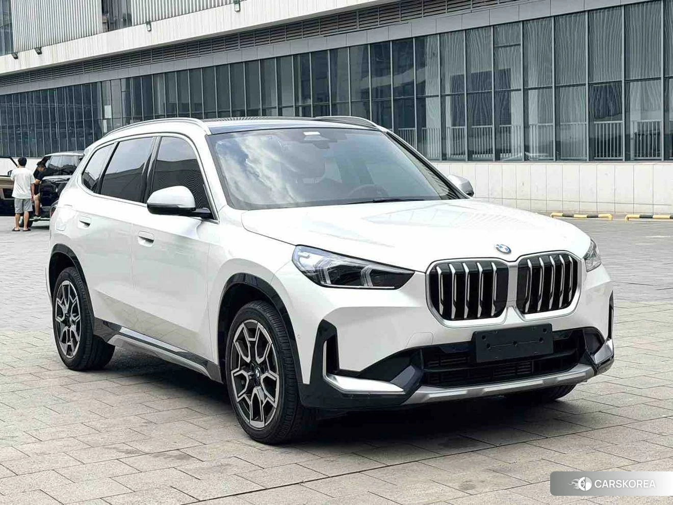 BMW X1 id 4514814 из Китая 8
