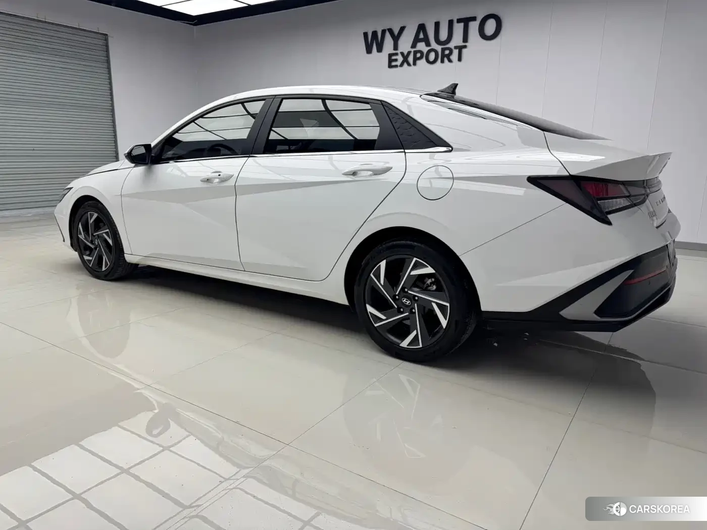 Hyundai Elantra id 4553803 из Китая 16