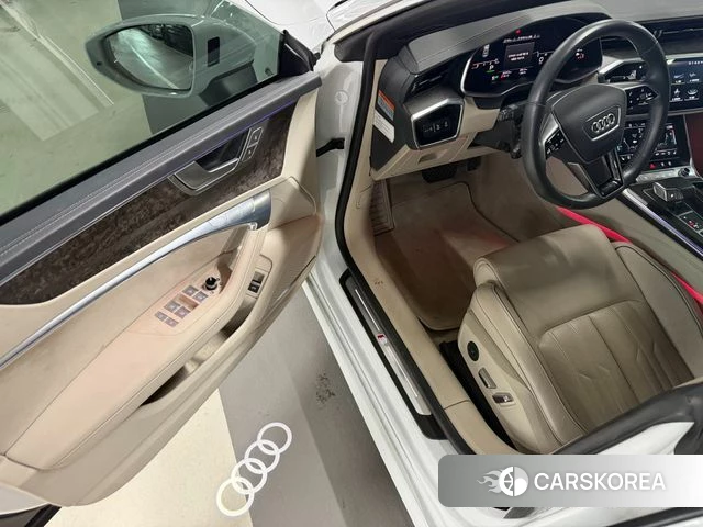 Audi A7 (4K) id 4529904 из Кореи 16