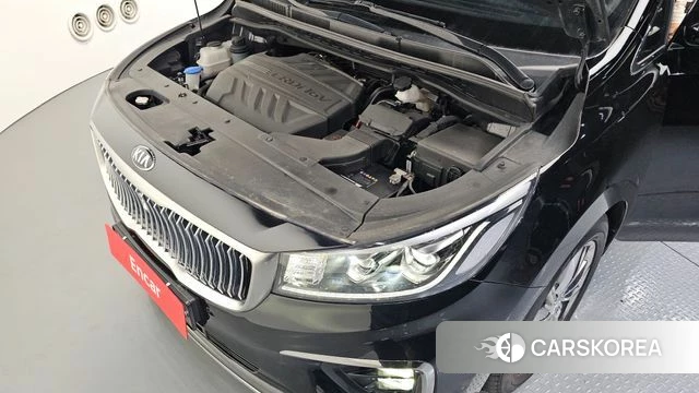 Kia The New Carnival id 4225489 из Кореи 16