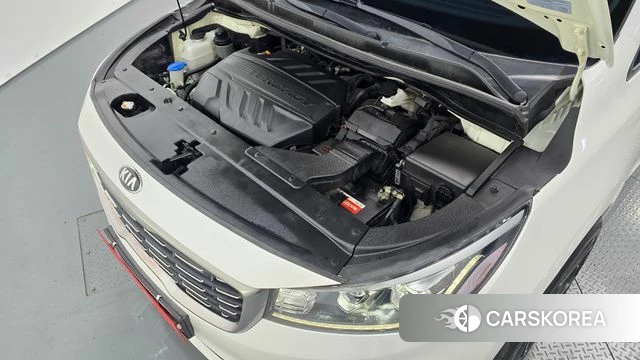 Kia The New Carnival id 4362936 из Кореи 16