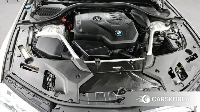 BMW 5 Series (G30) id 3680815 из Кореи 16