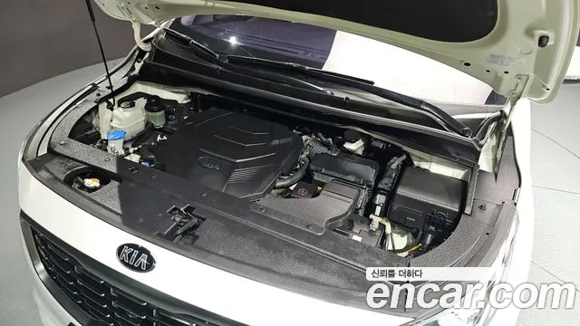 Kia The New Carnival id 2635415 из Кореи 16