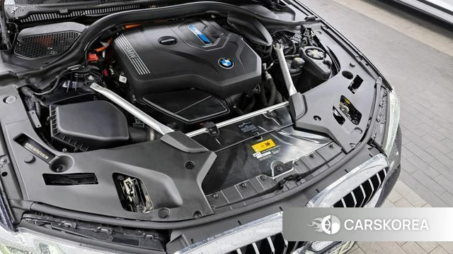 BMW 5 Series (G30) id 3807355 из Кореи 16