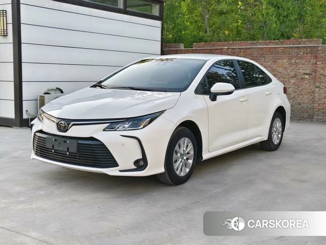 Toyota Corolla 2021 Белый из Китая, фото 6