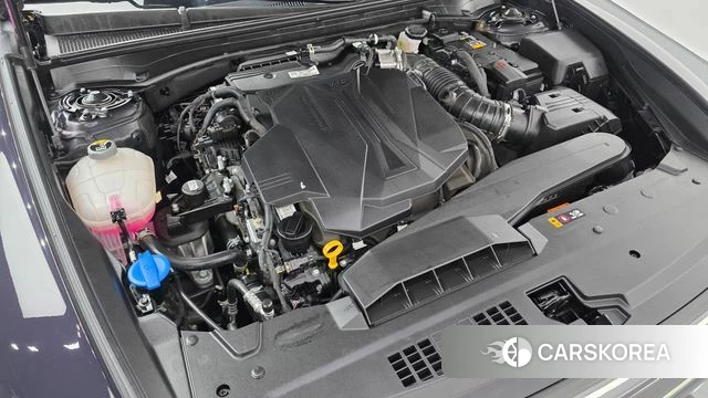 Hyundai Grandeur (GN7) id 4382154 из Кореи 16