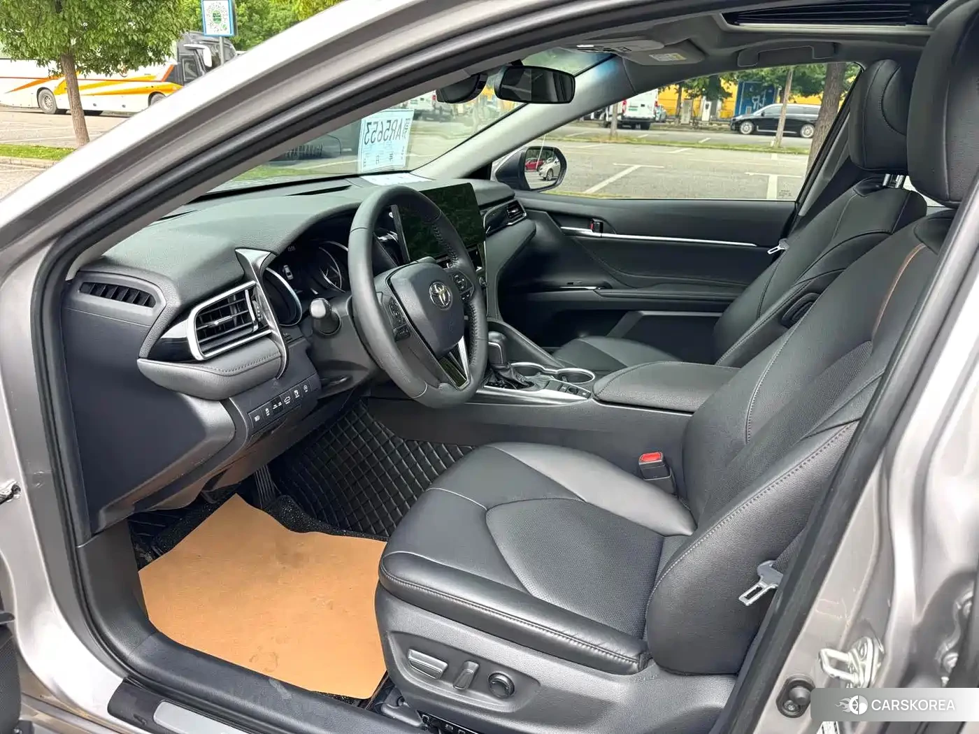 Toyota Camry 2023 Silver/gray из Китая, фото 6