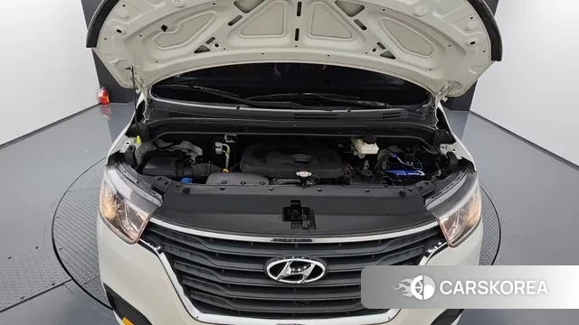 Hyundai The New Grand Starex id 3156395 из Кореи 16