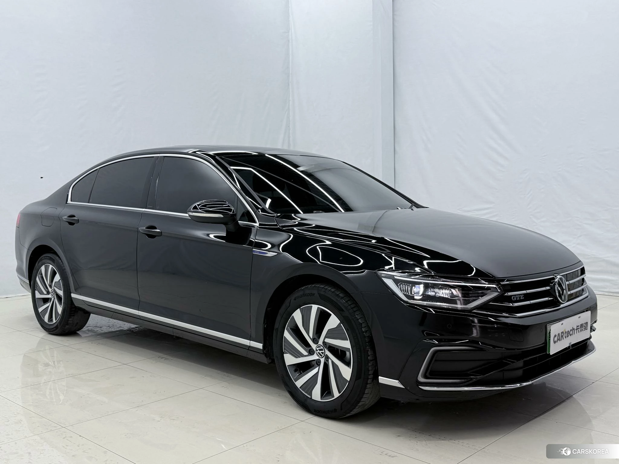Volkswagen Magotan PHEV id 4455345 из Китая 12