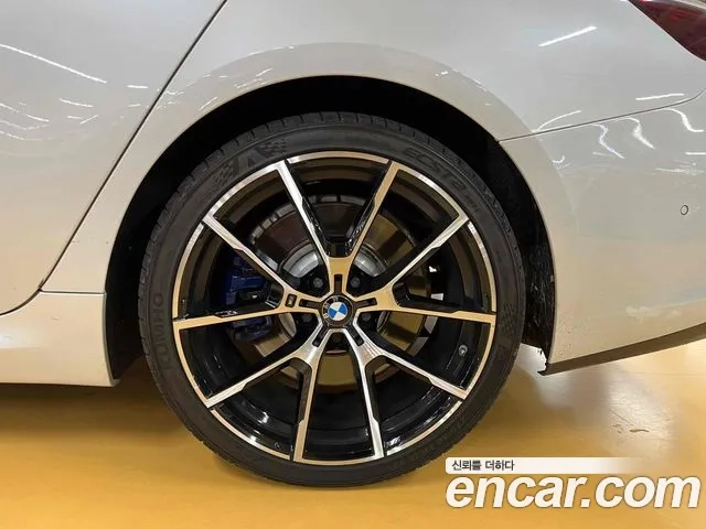 BMW 8 Series (G15) id 2921922 из Кореи 13