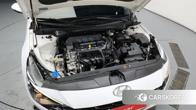 Hyundai Avante (CN7) id 3002985 из Кореи 16