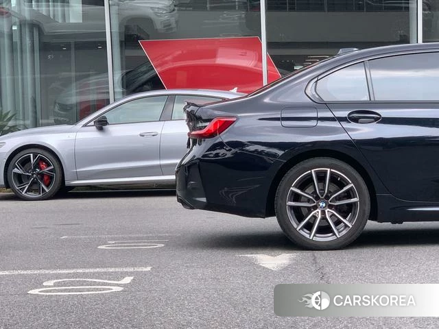 BMW 3 series id 4299540 из Китая 25