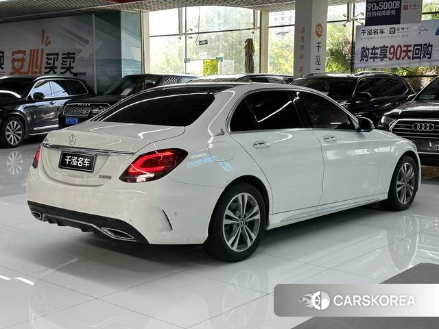 Mercedes-Benz Class C id 4314377 из Китая 30