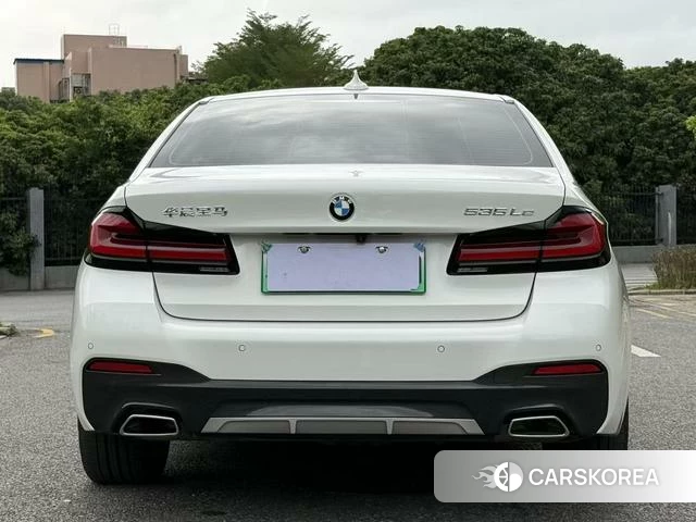 BMW 5 series PHEV id 4277253 из Китая 17
