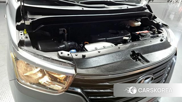 Hyundai The New Grand Starex id 3886432 из Кореи 16