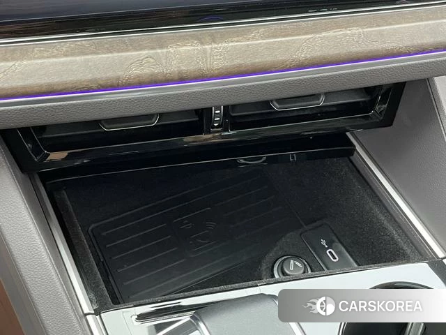 Volkswagen Touareg id 4258632 из Китая 31