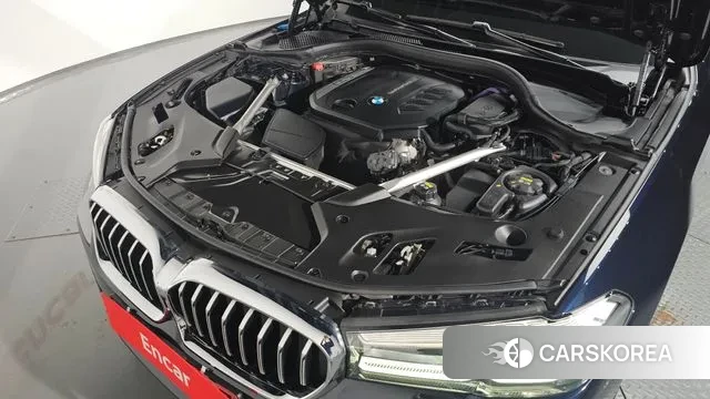 BMW 5 Series (G30) id 3032007 из Кореи 16