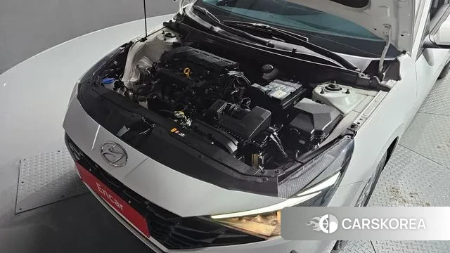 Hyundai Avante (CN7) id 3290967 из Кореи 16