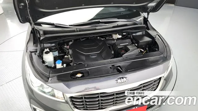 Kia The New Carnival id 2675885 из Кореи 16