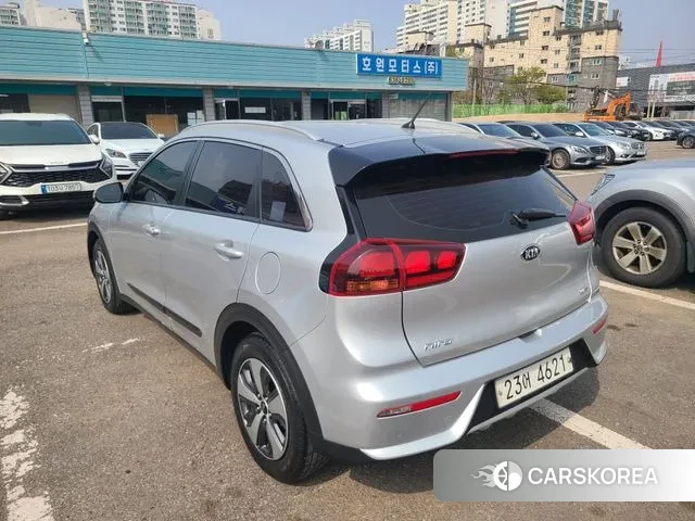 Kia Niro id 3292379 из Кореи 15