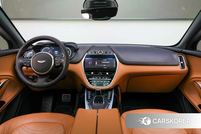 Aston Martin DBX 2023 Зеленый из Китая, фото 6