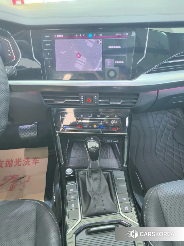 Volkswagen Passat id 4258504 из Китая 10
