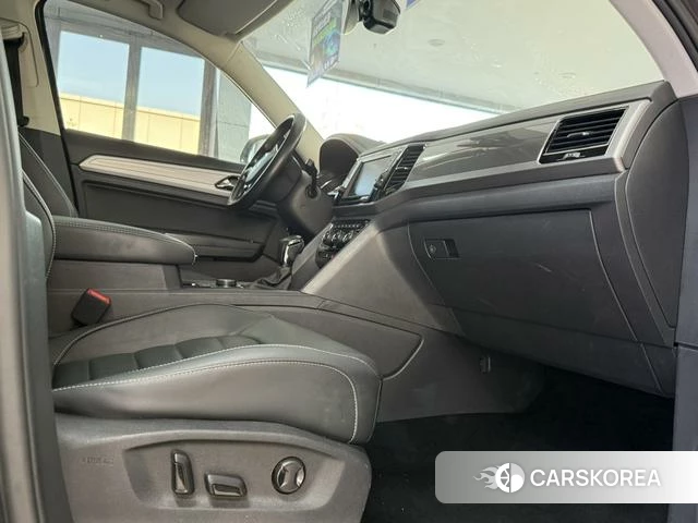 Volkswagen Tourang id 3983277 из Китая 29