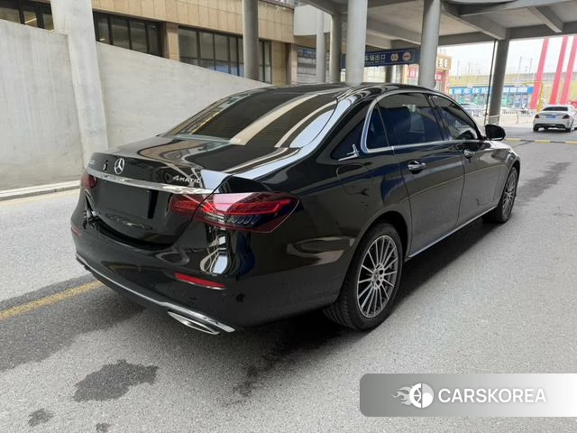 Mercedes-Benz E-class id 4255808 из Китая 7