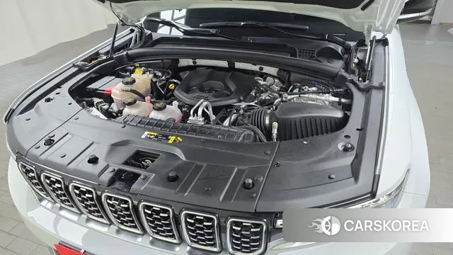 Jeep Grand Cherokee (WL) id 3696301 из Кореи 16