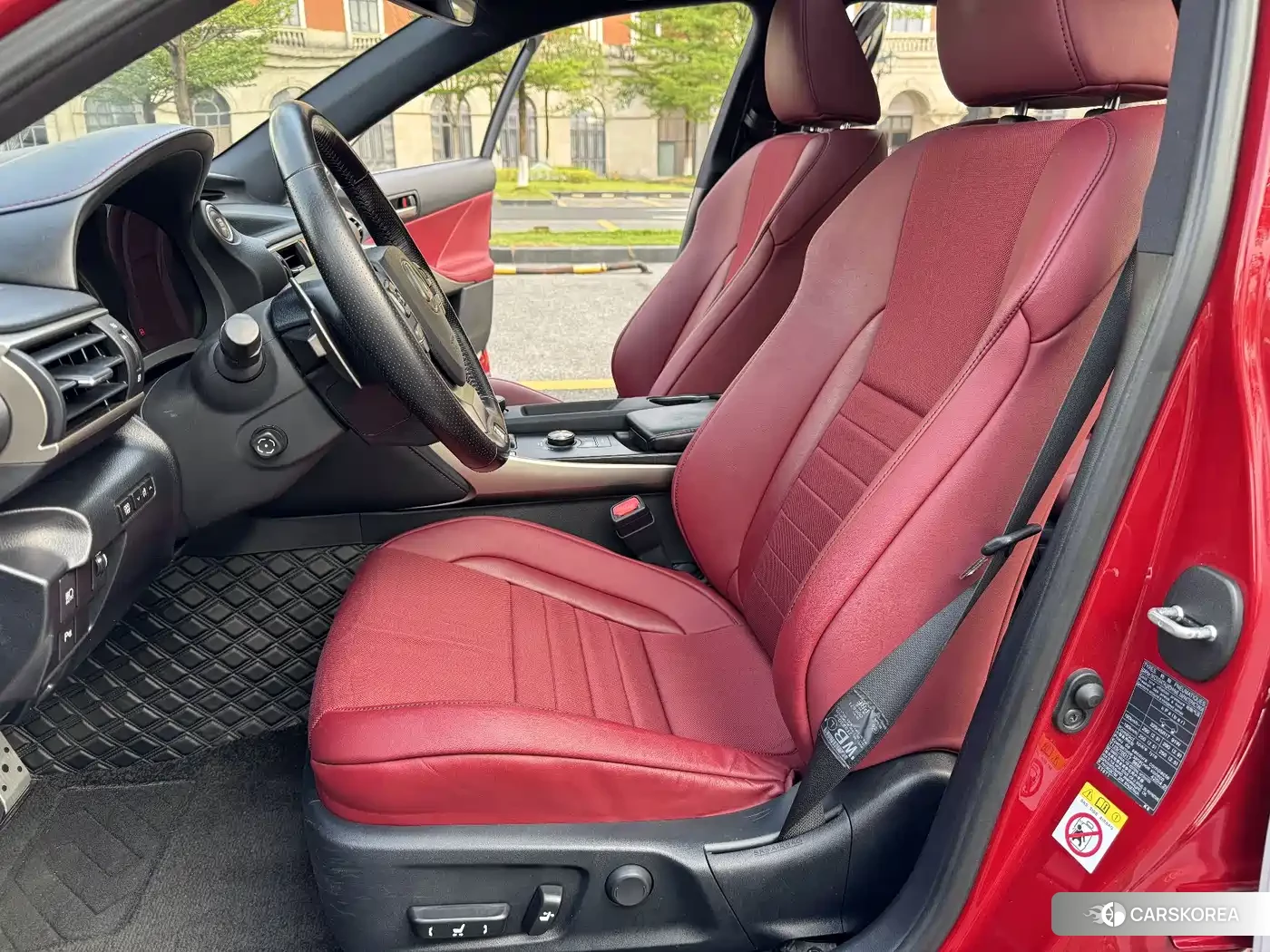 Lexus IS id 4629781 из Китая 11