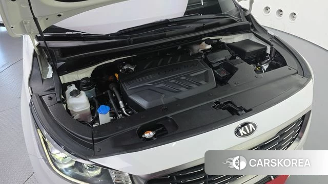 Kia The New Carnival id 4318000 из Кореи 16
