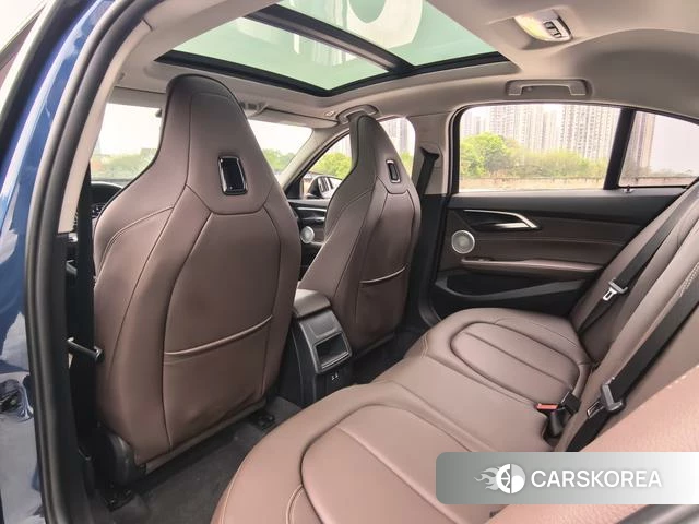 BMW 1 series id 4271768 из Китая 29